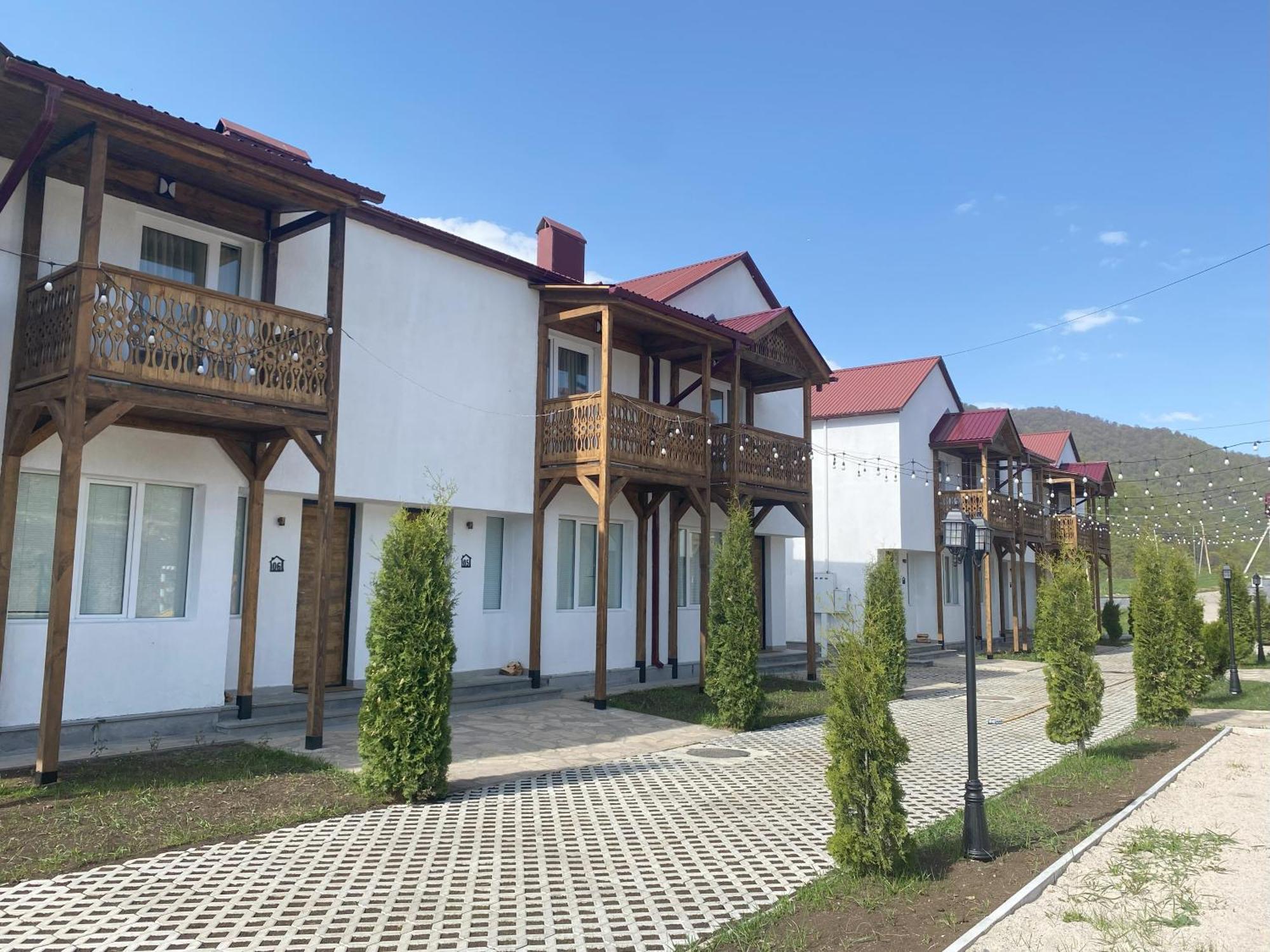 Motives Inn 迪利然 外观 照片